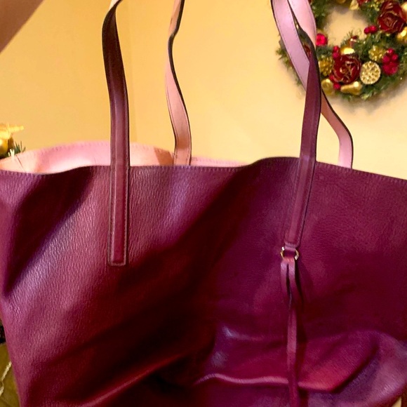 Reversible both sides nude and Elegant Burgundy authentic  Michael Kors Tote Bag - Picture 7 of 11